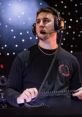 JKap (Streamer) Twitch: https://www.twitch.tv/jkap 2015 and 2016 CoD World Champion